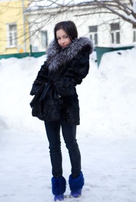 Милта, тел. 8 499 511-12-66 — секс-услуги в машине