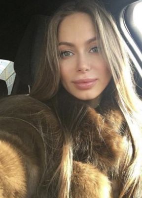 вызвать шлюху на дом в Москве (Виктория, 24 лет)