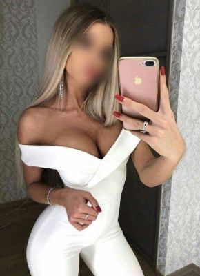 Студентка индивидуалка Даша, рост: 156, вес: 48