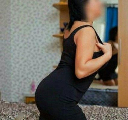Вызвать проститутку от 4000 руб. в час (Альбина, 25 лет)