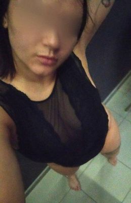 Лиза — проститутка с выездом, 21 лет, рост: 151, вес: 41