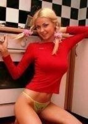 сексуальная негритянка Аня, закажите онлайн