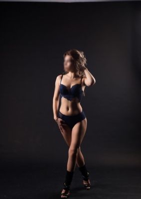 Маленькая проститутка Нина, тел. 8 905 539-74-31, работает круглосуточно