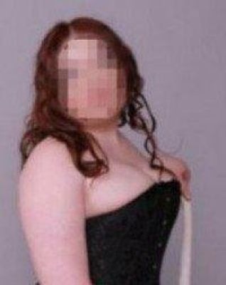 Катя — анал с толстой шлюхой в Москве