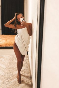 Молоденькая шлюха Наталья, от 5000 руб. в час, закажите онлайн